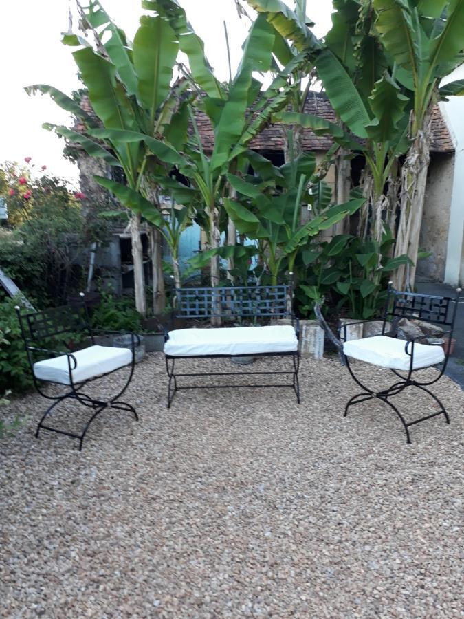 Les Tibles Bed and Breakfast Nanthiat Zewnętrze zdjęcie